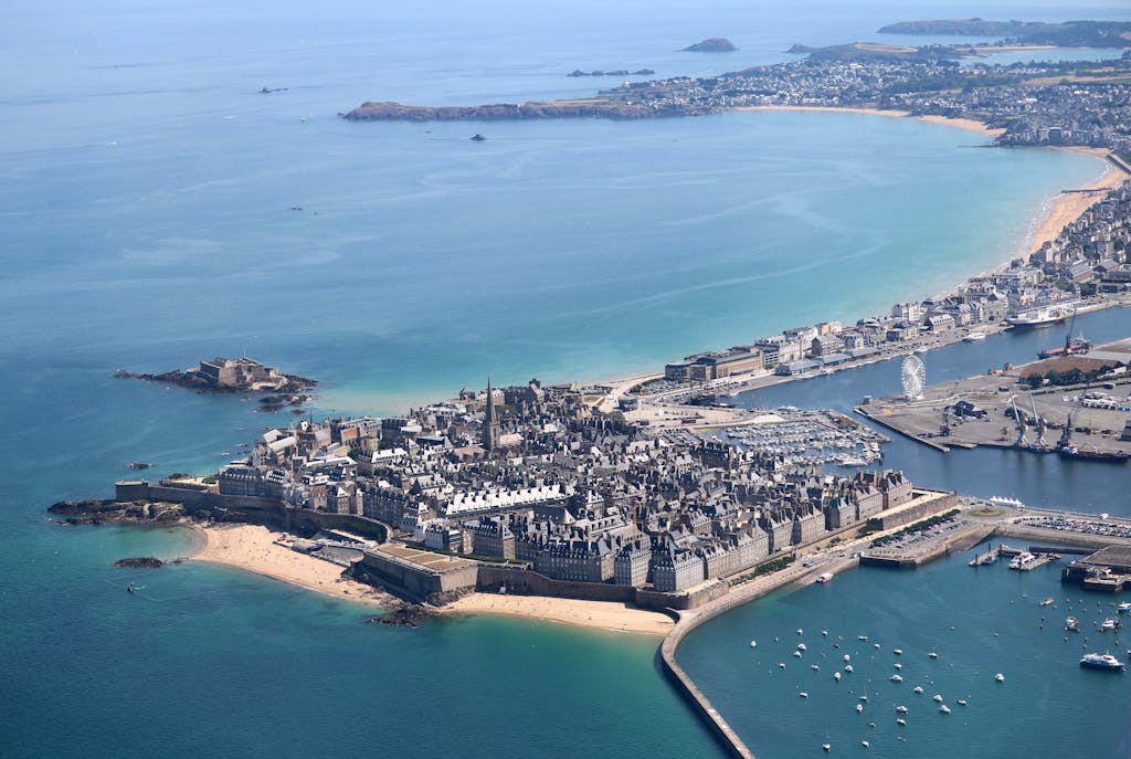 Stunning aerial view of Saint-Malo, France, showcasing its historic architecture and coastal beauty.